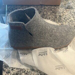 Taos Good Wool Boots